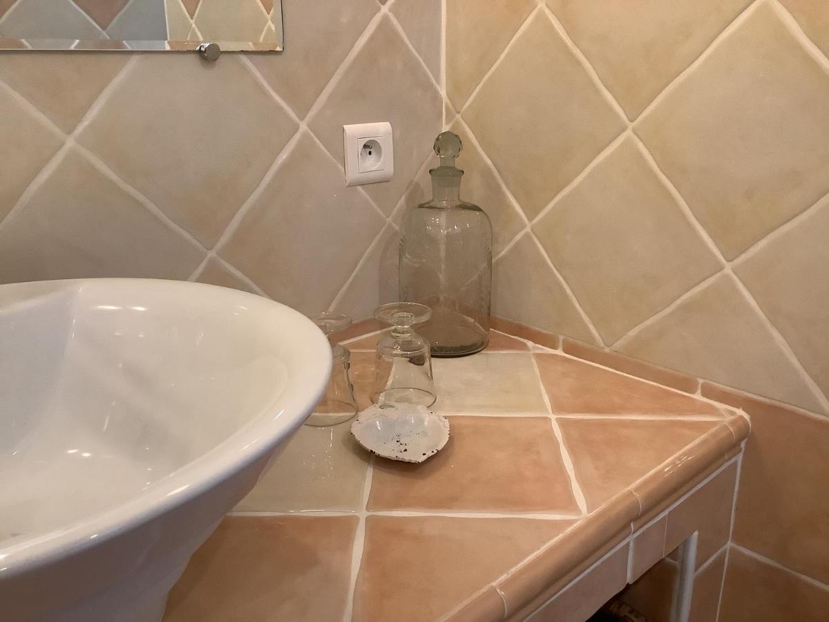 Jardin D'Antan Bed & Breakfast Ansouis Exterior foto