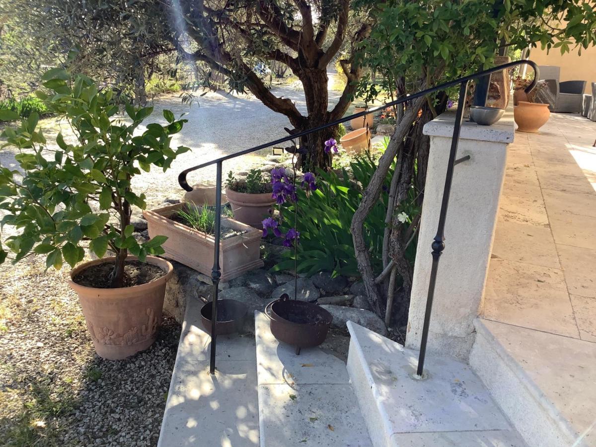 Jardin D'Antan Bed & Breakfast Ansouis Exterior foto