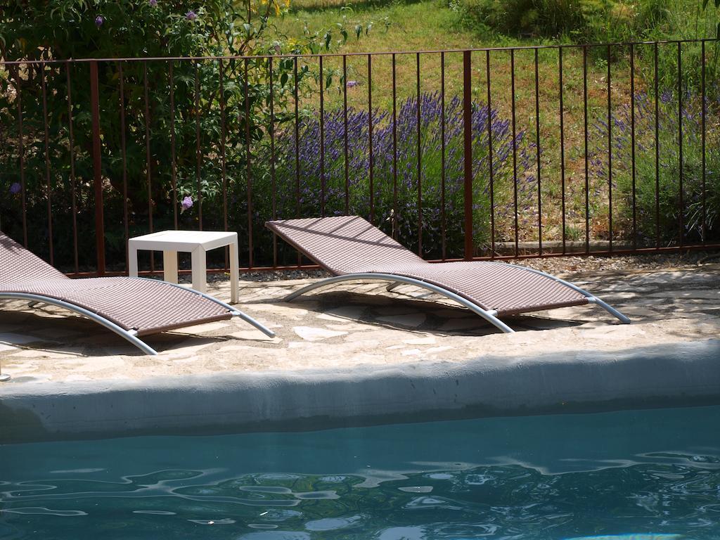 Jardin D'Antan Bed & Breakfast Ansouis Exterior foto