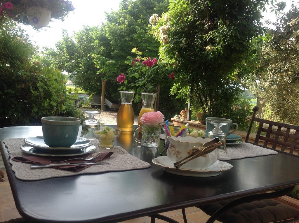 Jardin D'Antan Bed & Breakfast Ansouis Exterior foto