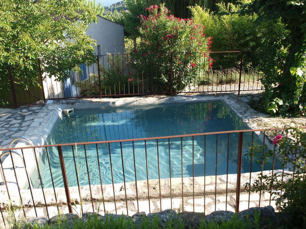 Jardin D'Antan Bed & Breakfast Ansouis Exterior foto